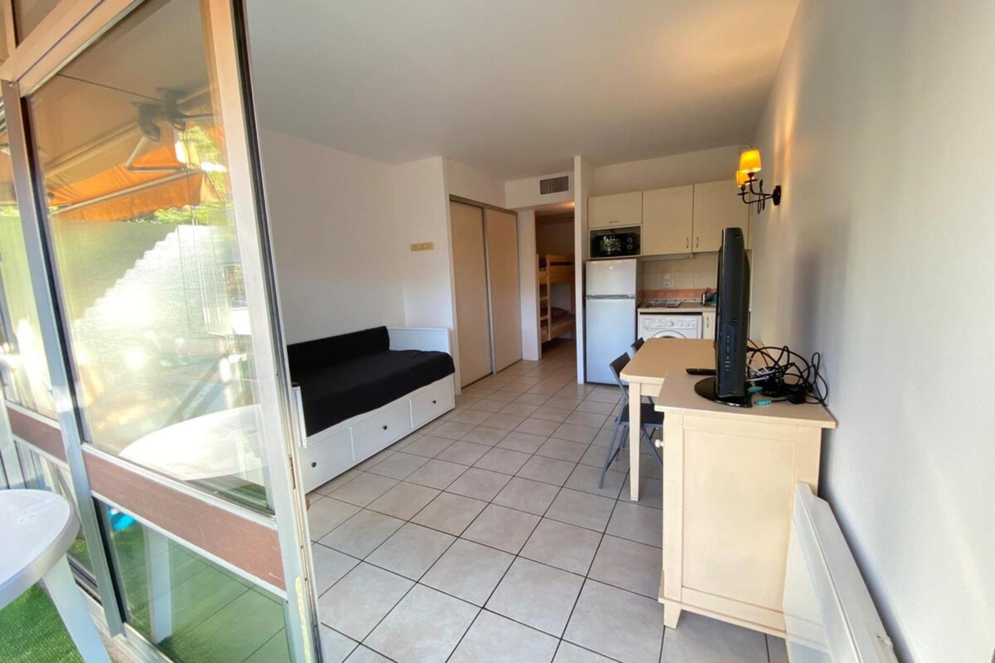 סאן-לורן-דו-ואר 06U - Beautiful Studio In Residence - Swimming Pool And Tennis Court מראה חיצוני תמונה